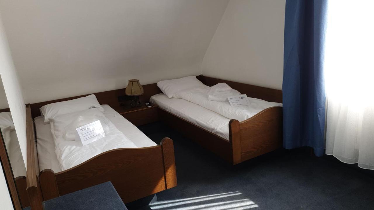 Hotel Goldene Rose Ebersbach an der Fils Eksteriør bilde